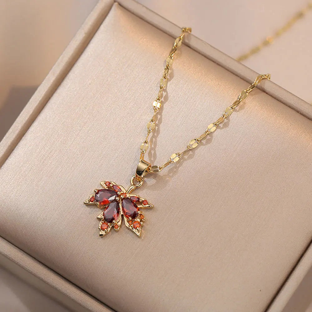 New Fashion Love Memory Red Maple Leaf Pendant Necklace For Women Cute Romantic Female Neck Chain Ladies Stainless Steel Jewelry