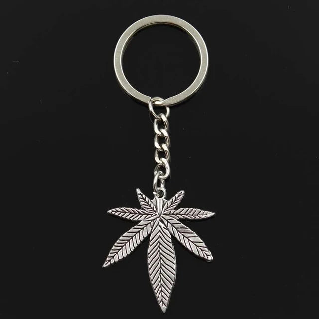 Trendy Maple Leaf Necklace Hemp Leaf Pendant Charm Chain Necklace For Women Men Gifts Jewelry Accessories Long 50cm