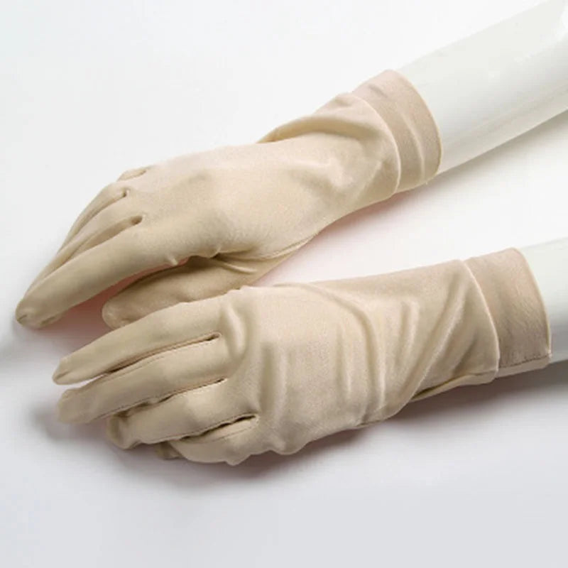 Sexy Summer Women UV Protection Sunscreen Short Sun Natural Silk Knit Mittens Thin Mulberry Silk Driving Lace Gloves A60