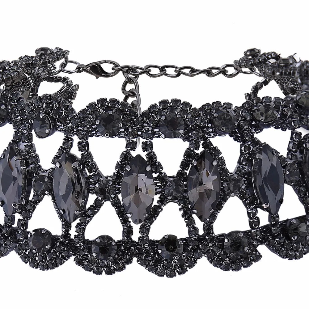 Ras-du-cou strass statement doré
