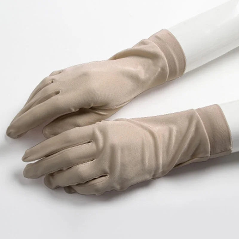 Sexy Summer Women UV Protection Sunscreen Short Sun Natural Silk Knit Mittens Thin Mulberry Silk Driving Lace Gloves A60
