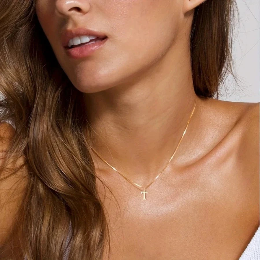 Collier initiale personnalisée doré
