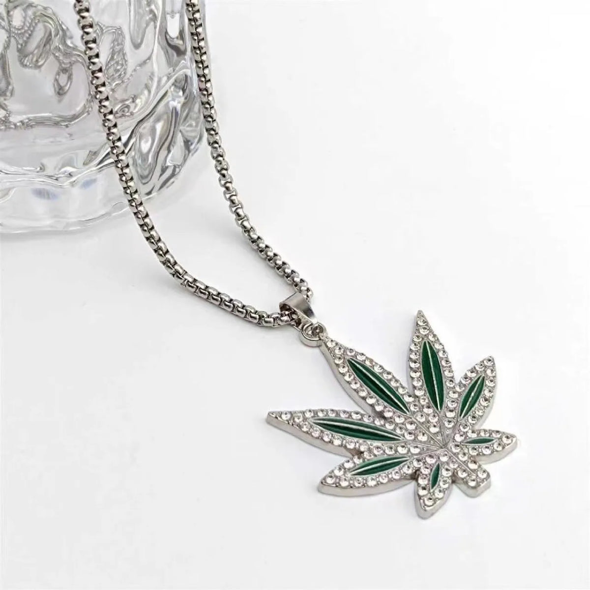 Punk Hip-hop Shiny Inlaid Zircon Oil Painting Green Drip Glaze Large Maple Leaf Pendant Box Chain Necklace for Men Women Jewelry