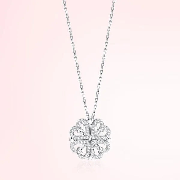 Collier pendentif trèfle à quatre feuilles