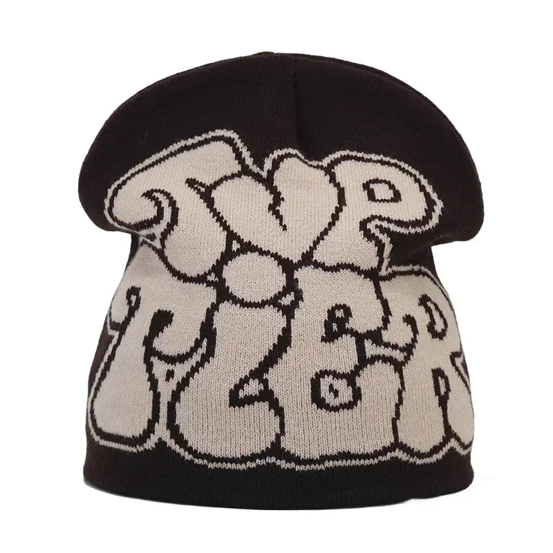 Bonnet femme à lettres