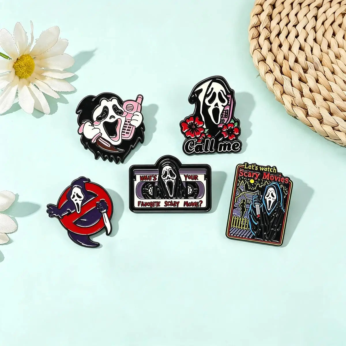 Lot de 5 pins émail Halloween – Style gothique