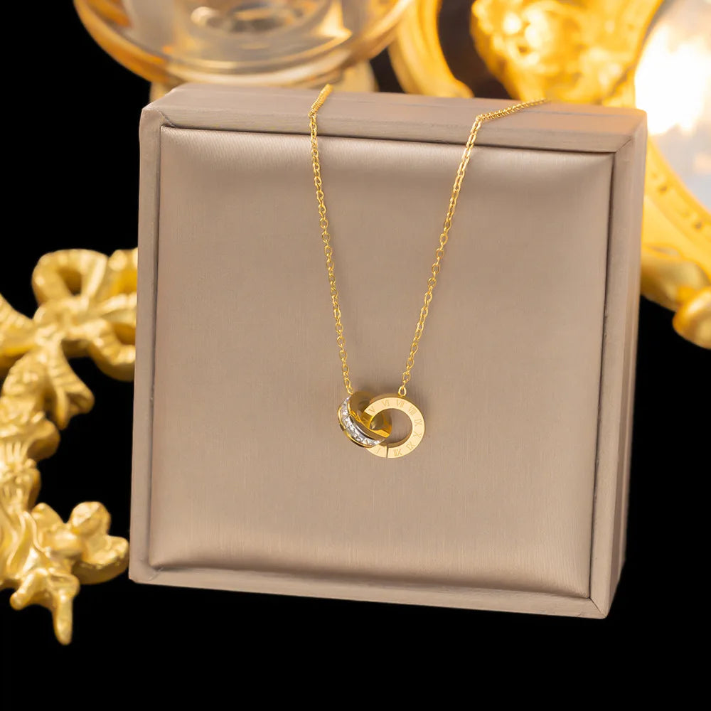 Collier cercles entrelacés infini doré
