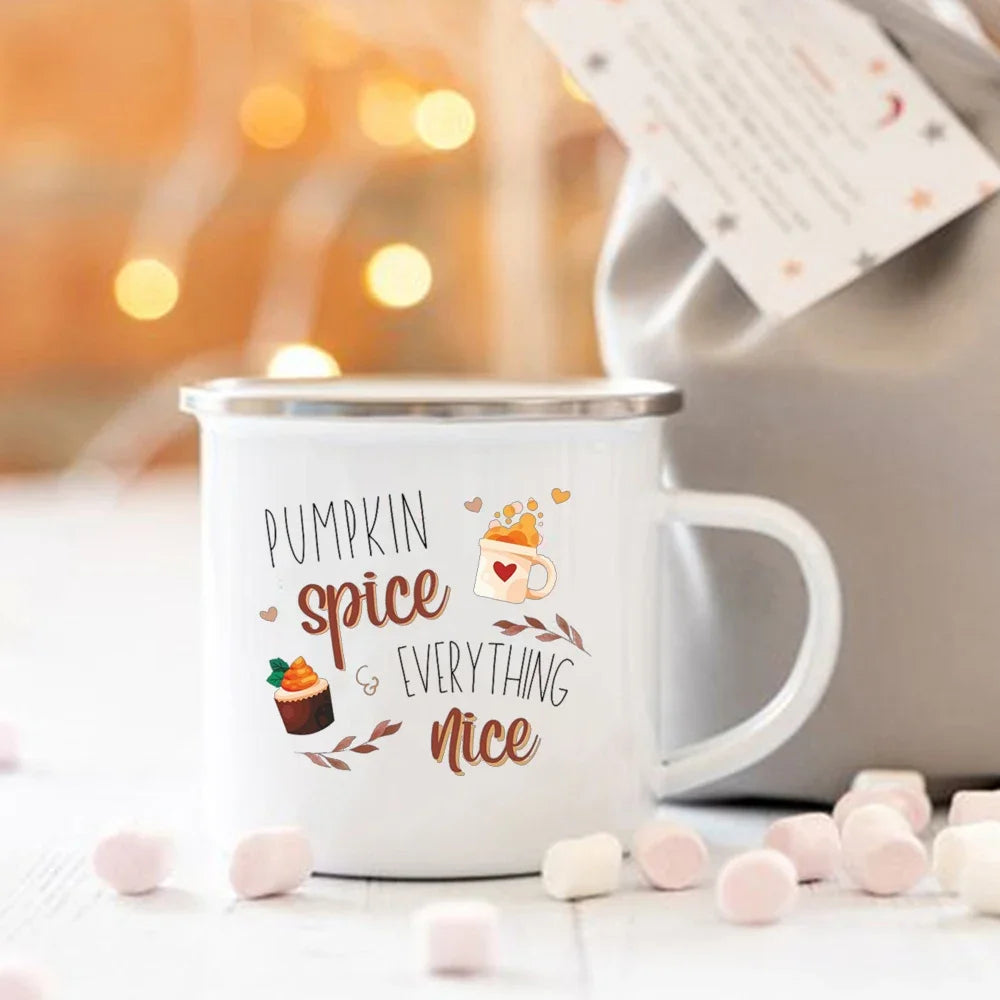Mug émail « Pumpkin Spice and Everything Nice »