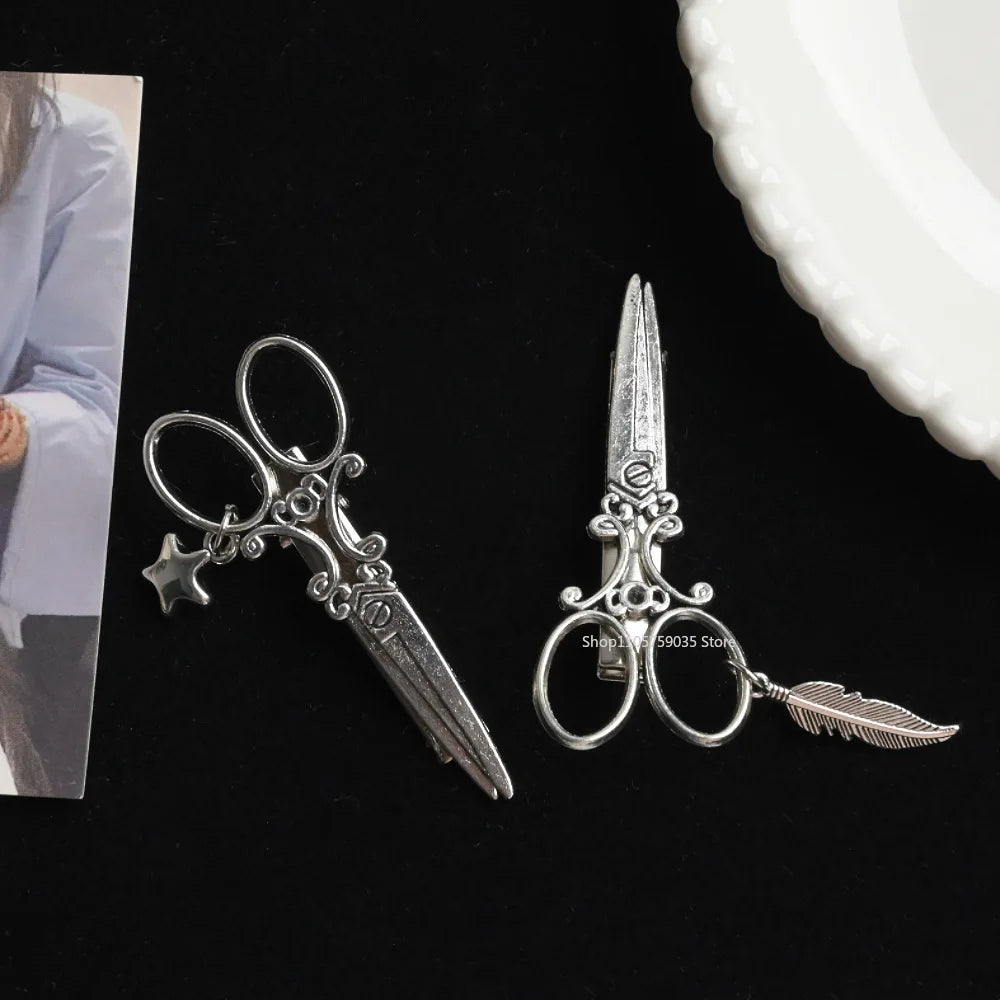 Personalized Punk Hip Hop Scissors Hairpin with Leaf Star Pendant Cool Girls Fashion Dark Gothic Hairpin Y2k Hair Accessories