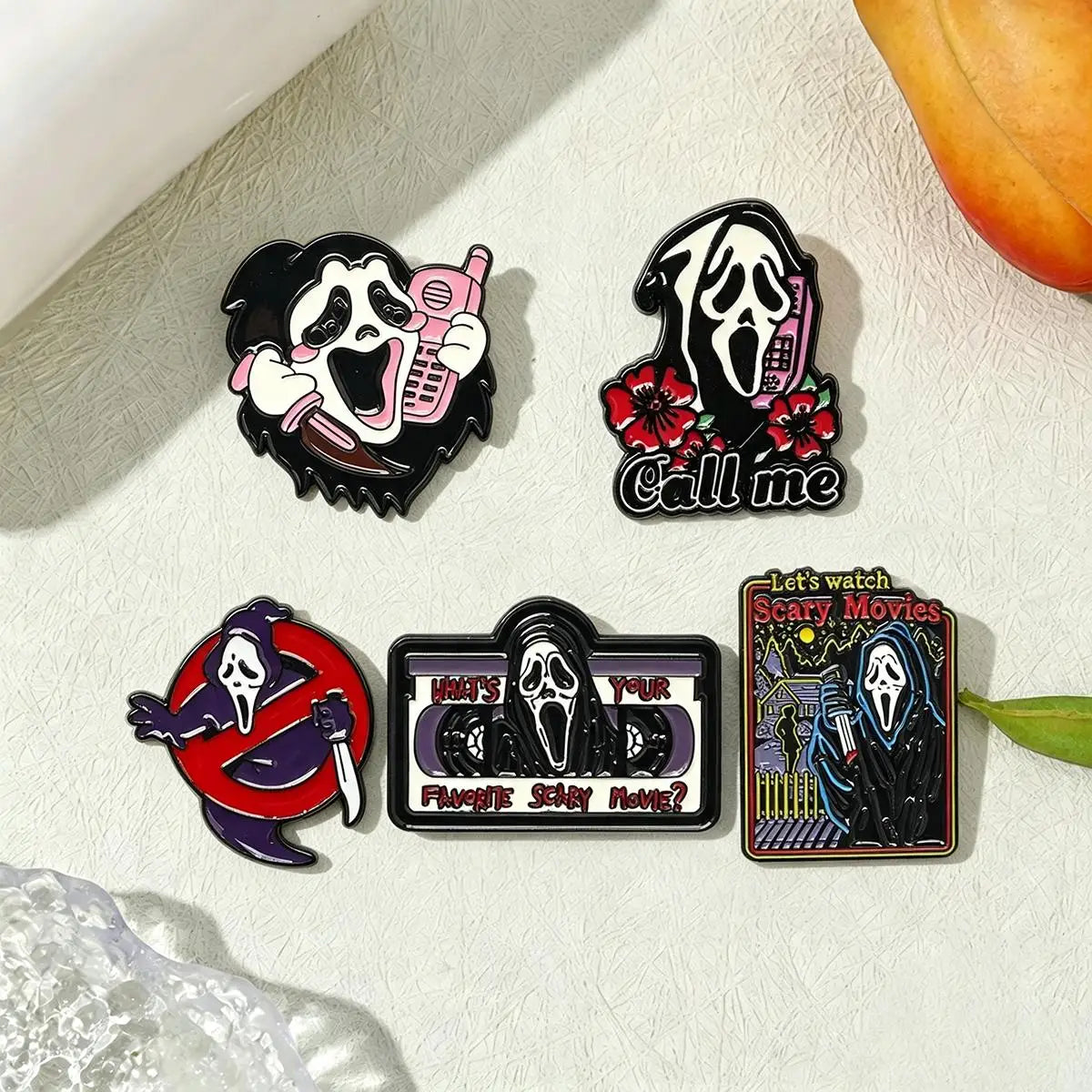 Lot de 5 pins émail Halloween – Style gothique