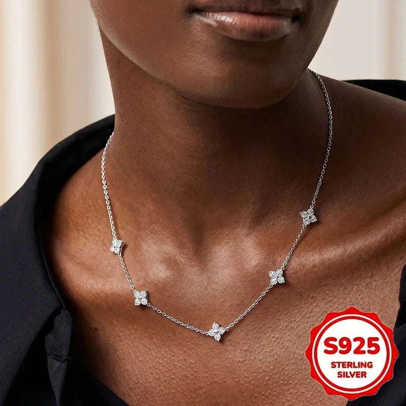 Collier pendentif feuille argenté doré