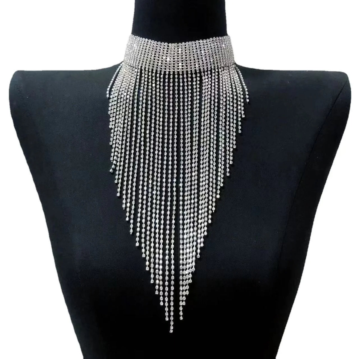 Collier pompon strass doré