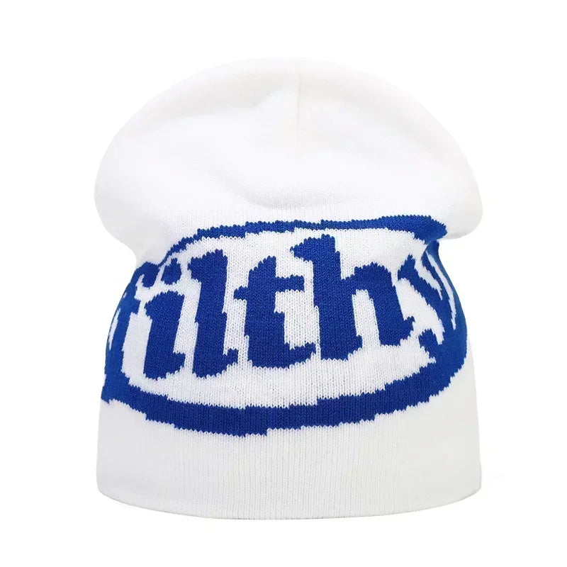 Bonnet femme à lettres