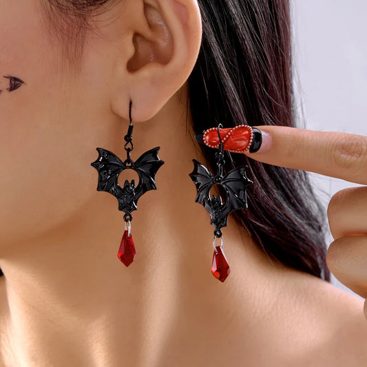 Boucles d'oreilles chauve-souris à glands rouges – Halloween