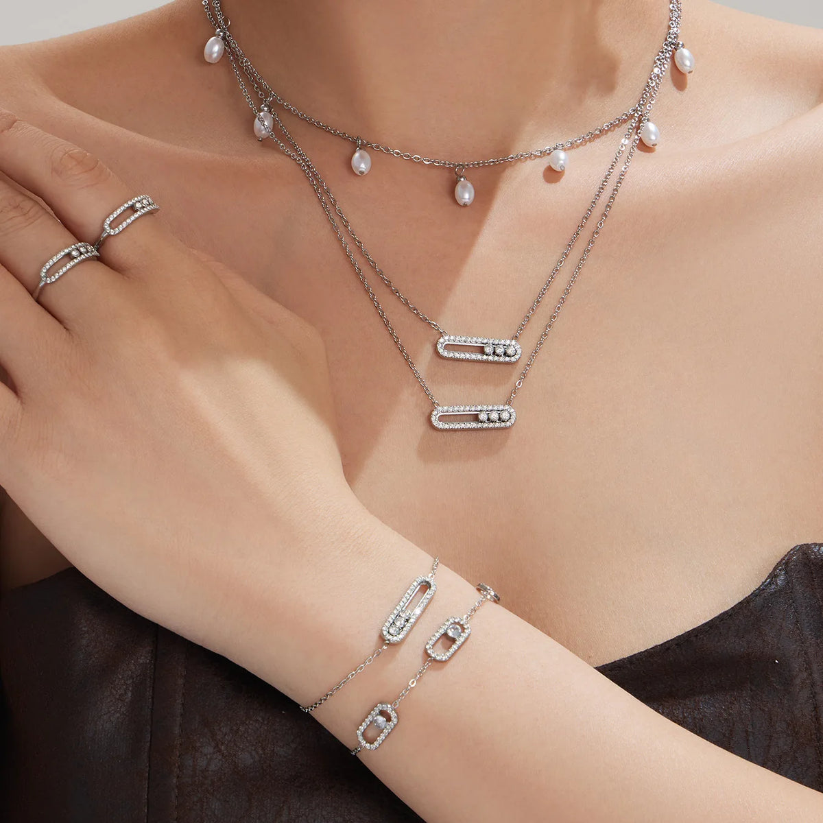 Collier zircones coulissantes doré