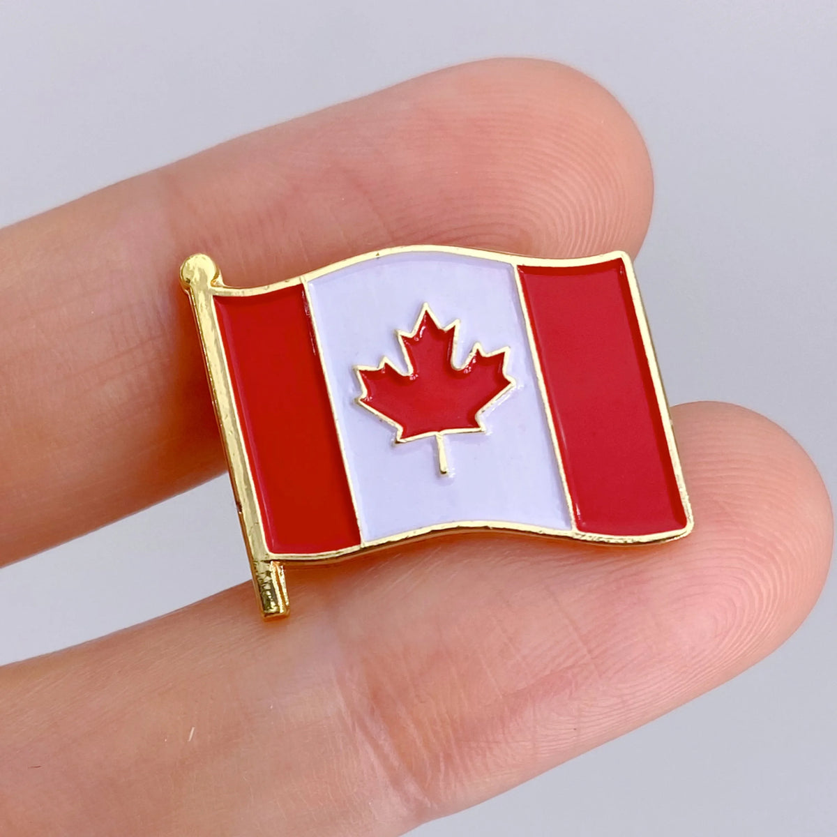 Enamel Canada Flag Lapel Pin - Maple Leaf Patriotic Badge for Suit Blazer - Waving Canadian Flag Pins Bulk Souvenir