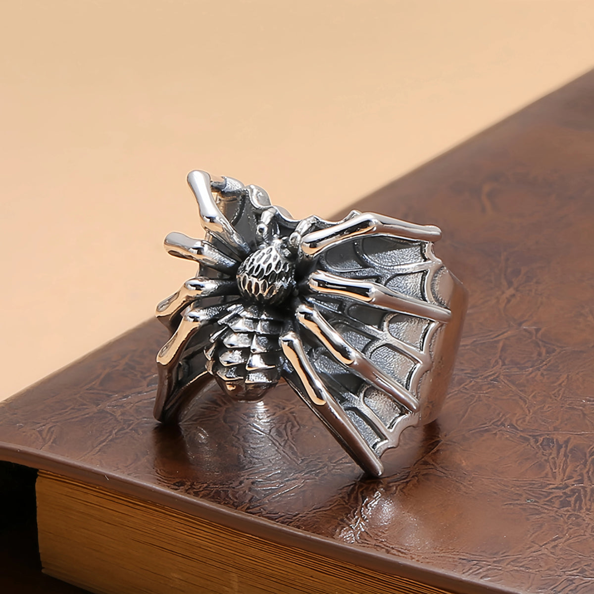 Bague araignée ajustable – Style gothique Halloween
