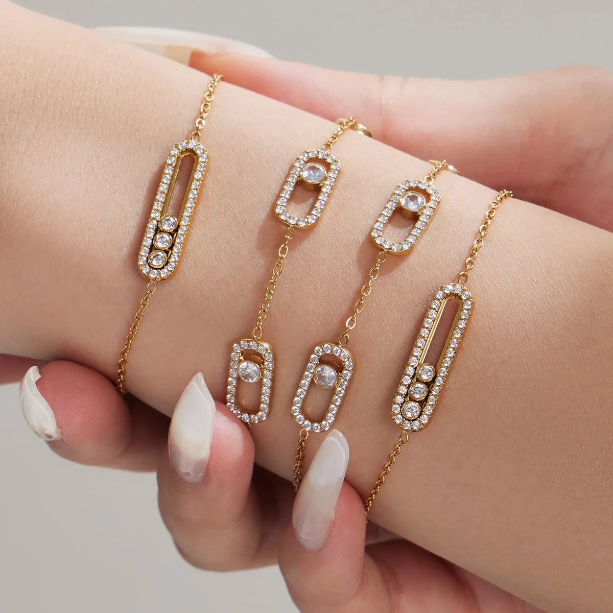 Collier zircones coulissantes doré