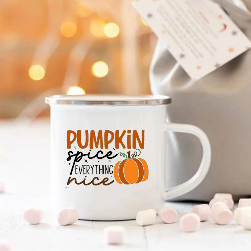 Mug émail « Pumpkin Spice and Everything Nice »