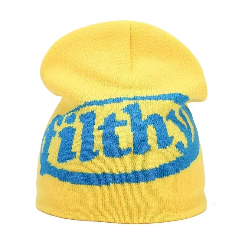 Bonnet femme à lettres