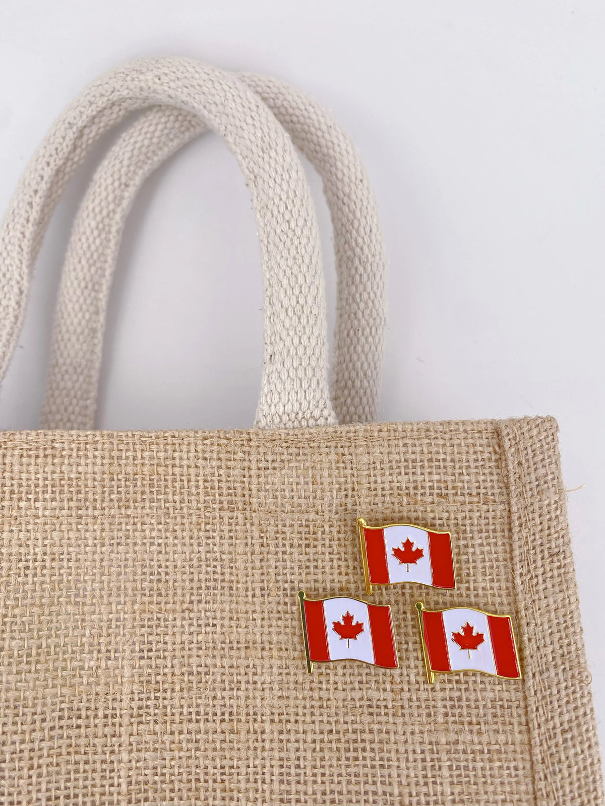 Enamel Canada Flag Lapel Pin - Maple Leaf Patriotic Badge for Suit Blazer - Waving Canadian Flag Pins Bulk Souvenir