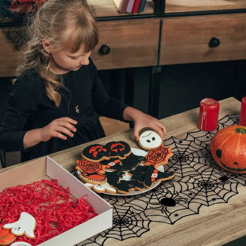 Chemin de table Halloween – Toile d'araignée en dentelle noire