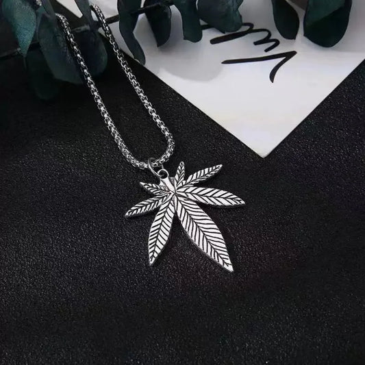 Collier feuille d'érable punk acier inoxydable unisexe