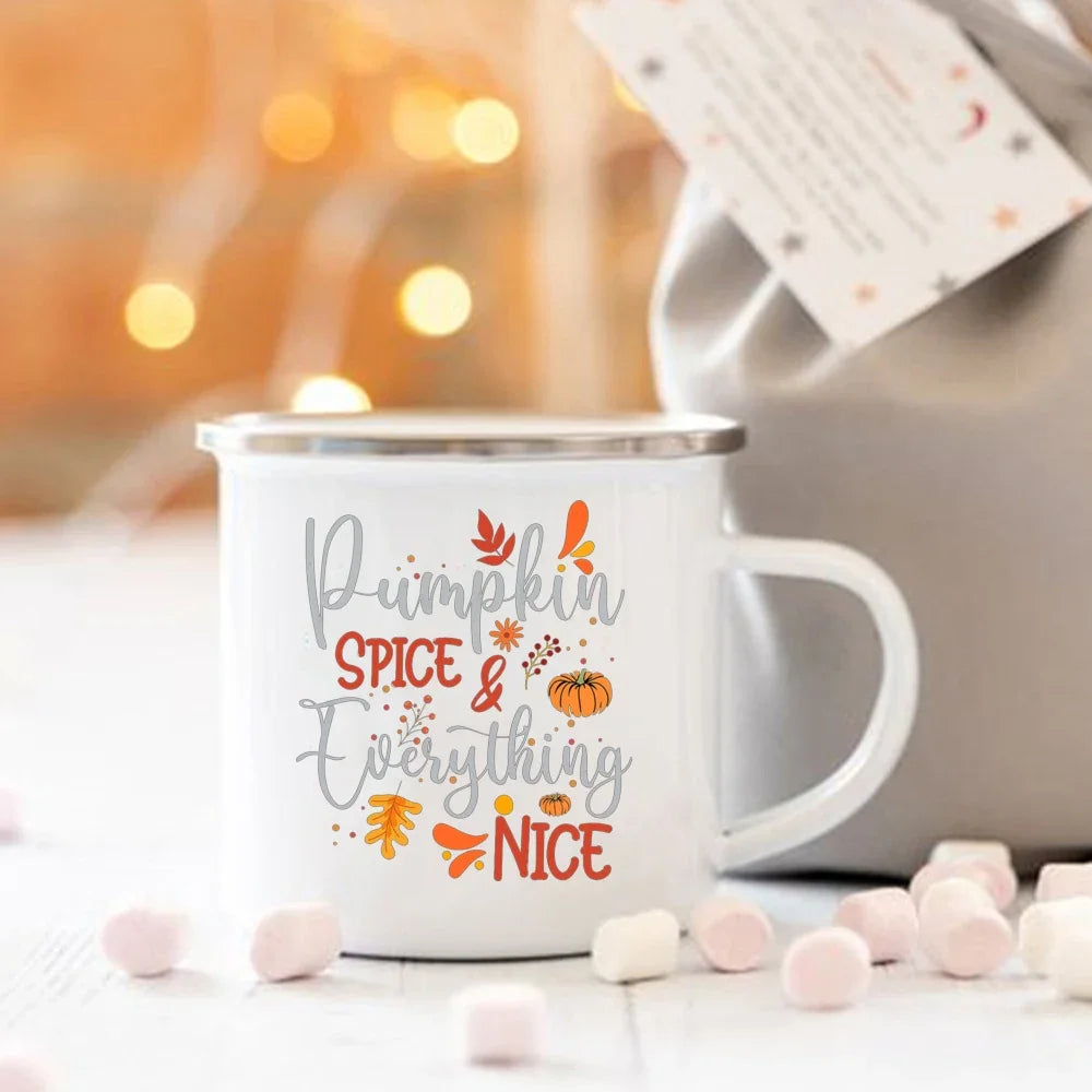 Mug émail « Pumpkin Spice and Everything Nice »