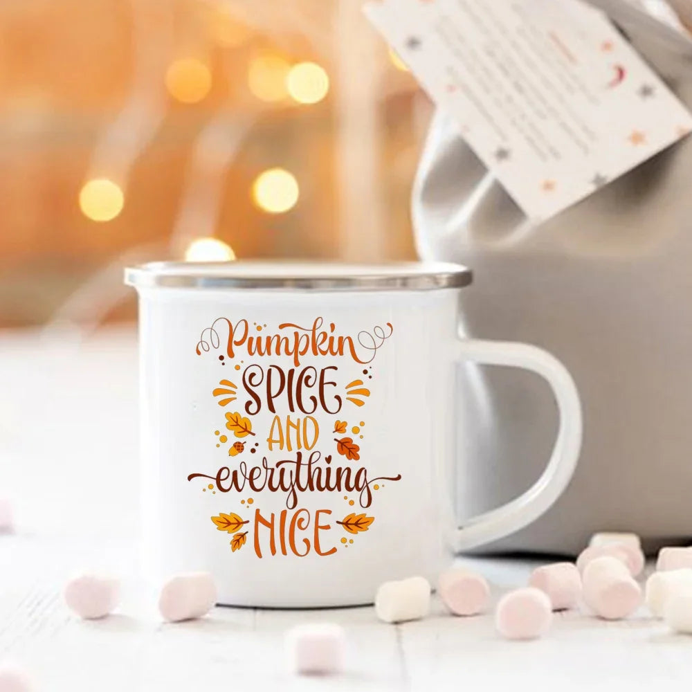 Mug émail « Pumpkin Spice and Everything Nice »