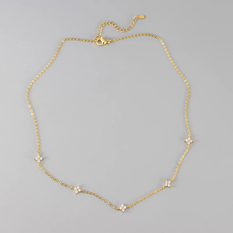 Collier trèfle à quatre feuilles doré