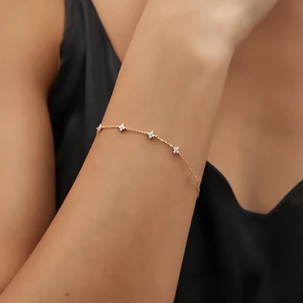 Collier trèfle à quatre feuilles doré