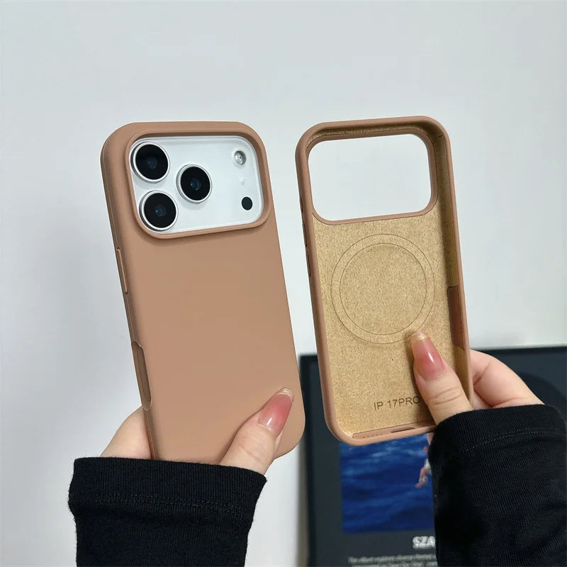 Coque silicone magnétique iPhone