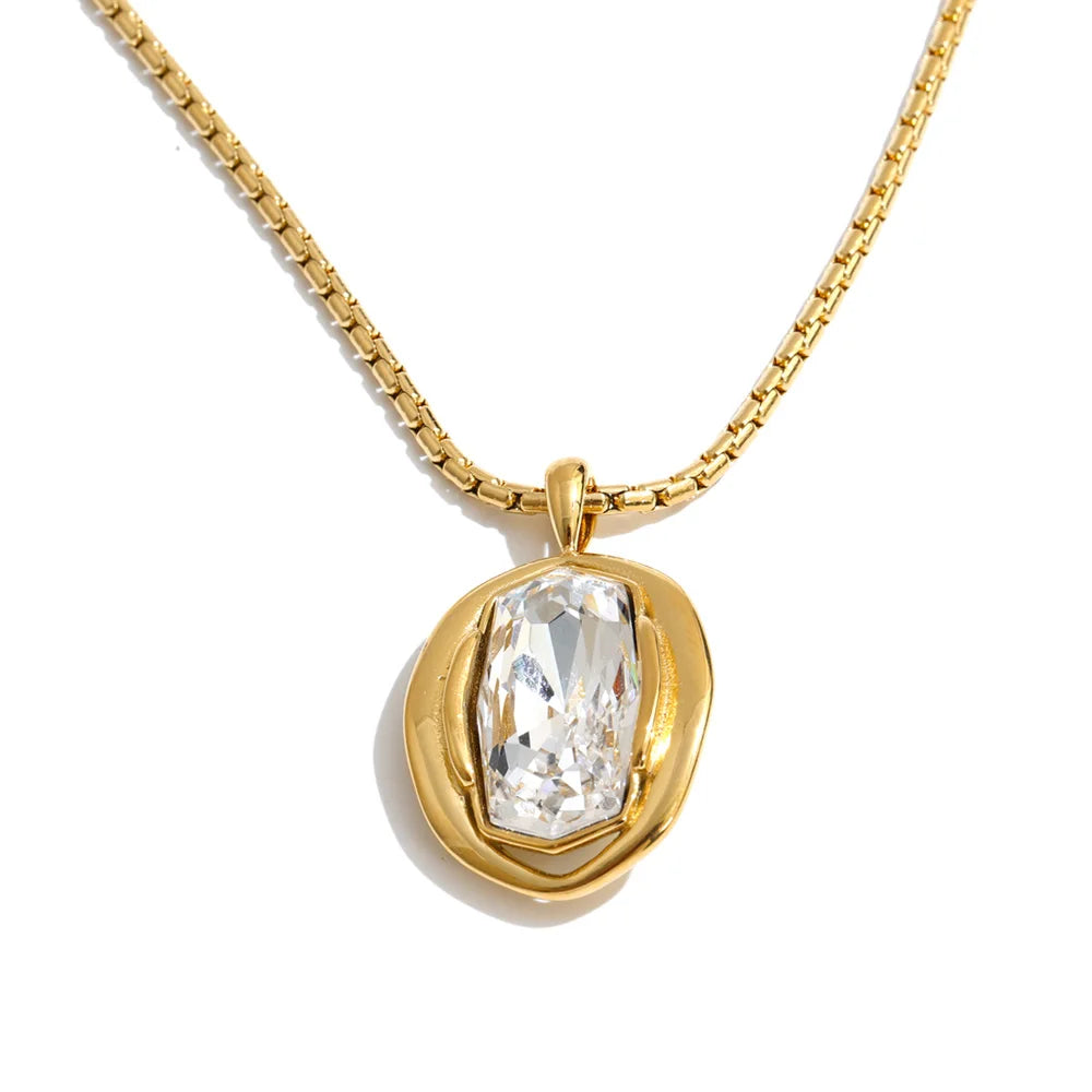 Collier pendentif cristal doré