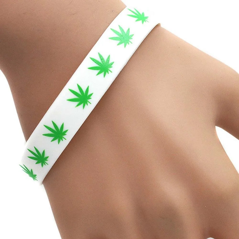 Punk Minimalism Maple Leaves Creative Sports Wristband Waterproof Wristband Bangle Maple Leaf Bracelet Silicone Bracelet
