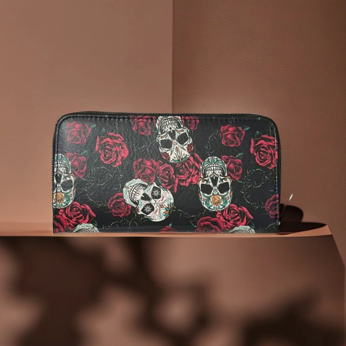 Portefeuille couple de crânes et roses – Halloween rétro pour femme
