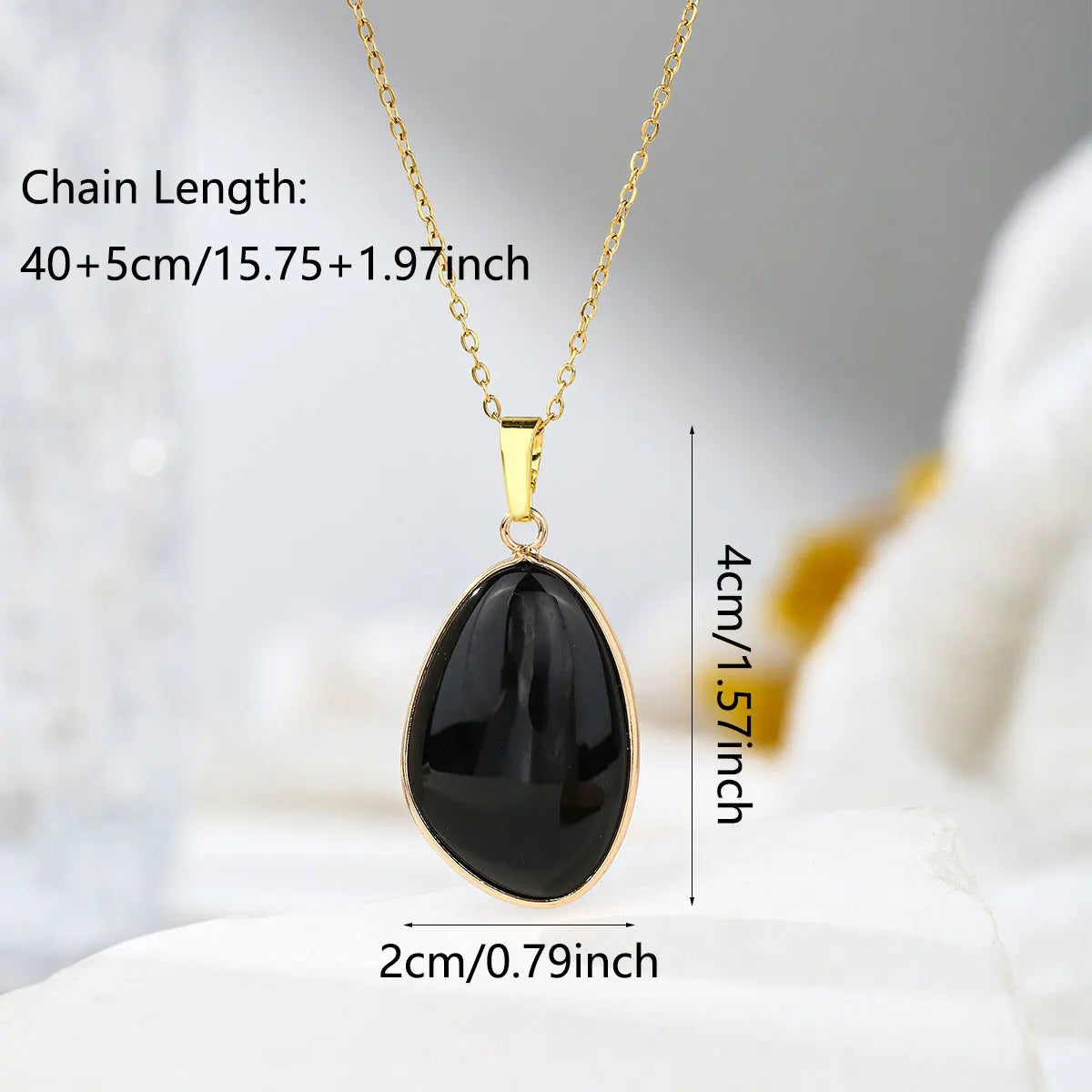 Collier pierre naturelle doré