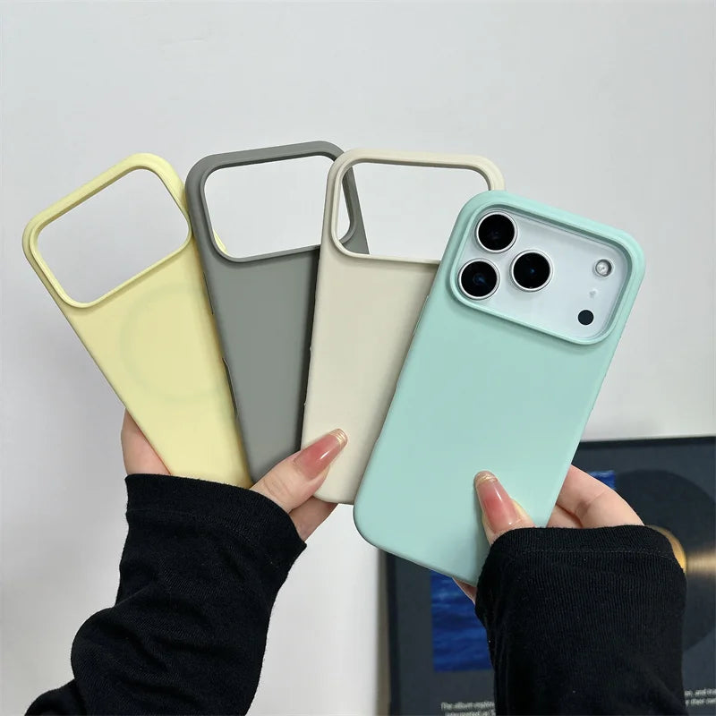 Coque silicone magnétique iPhone