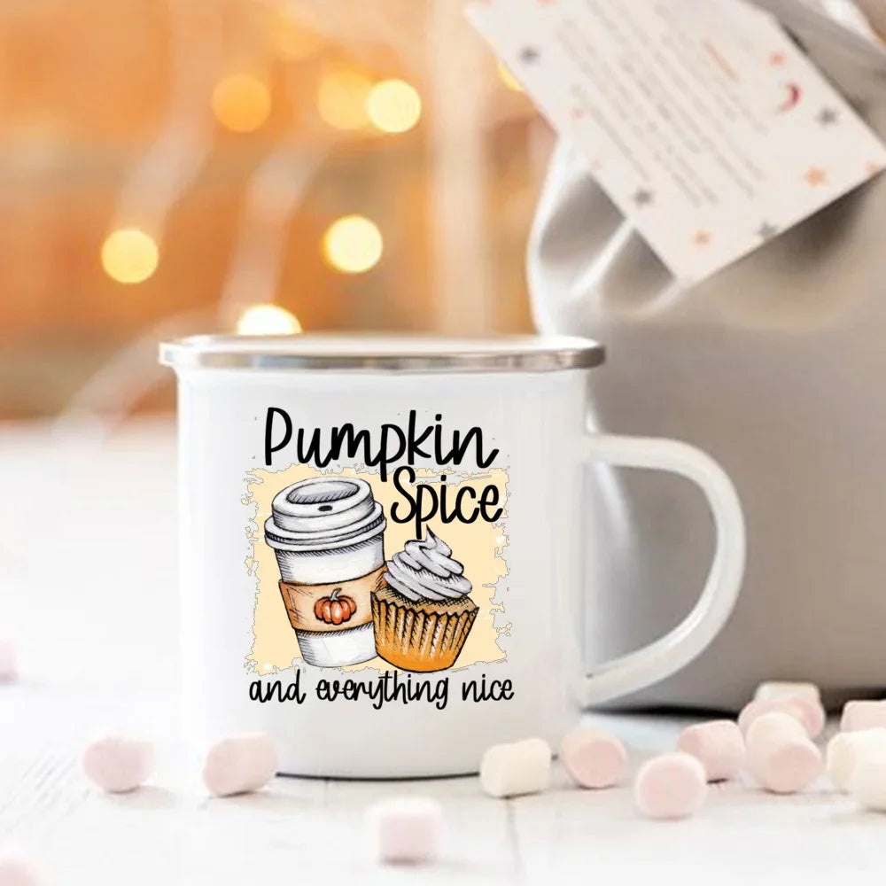 Mug émail « Pumpkin Spice and Everything Nice »